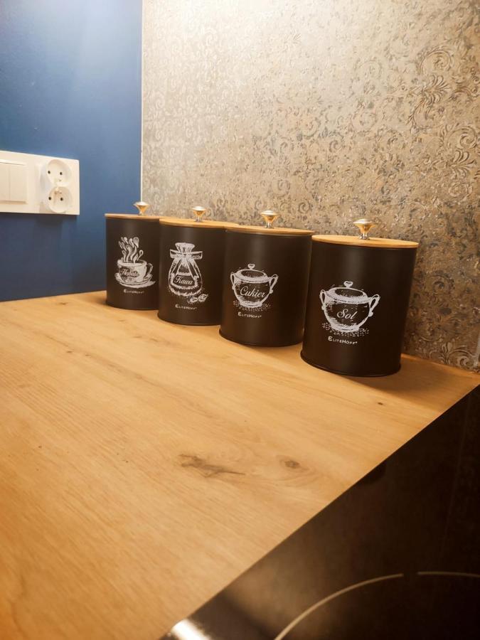 Miodowy Apartament Złotów Zewnętrze zdjęcie
