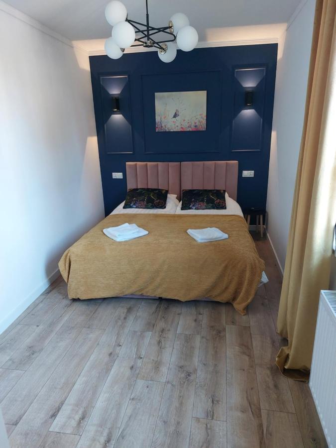 Miodowy Apartament Złotów Zewnętrze zdjęcie